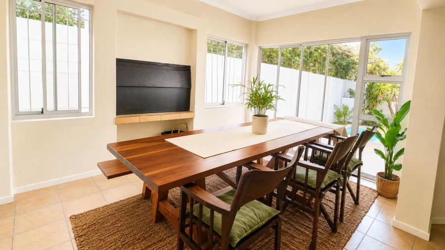 To Let 4 Bedroom Property for Rent in Table View Western Cape